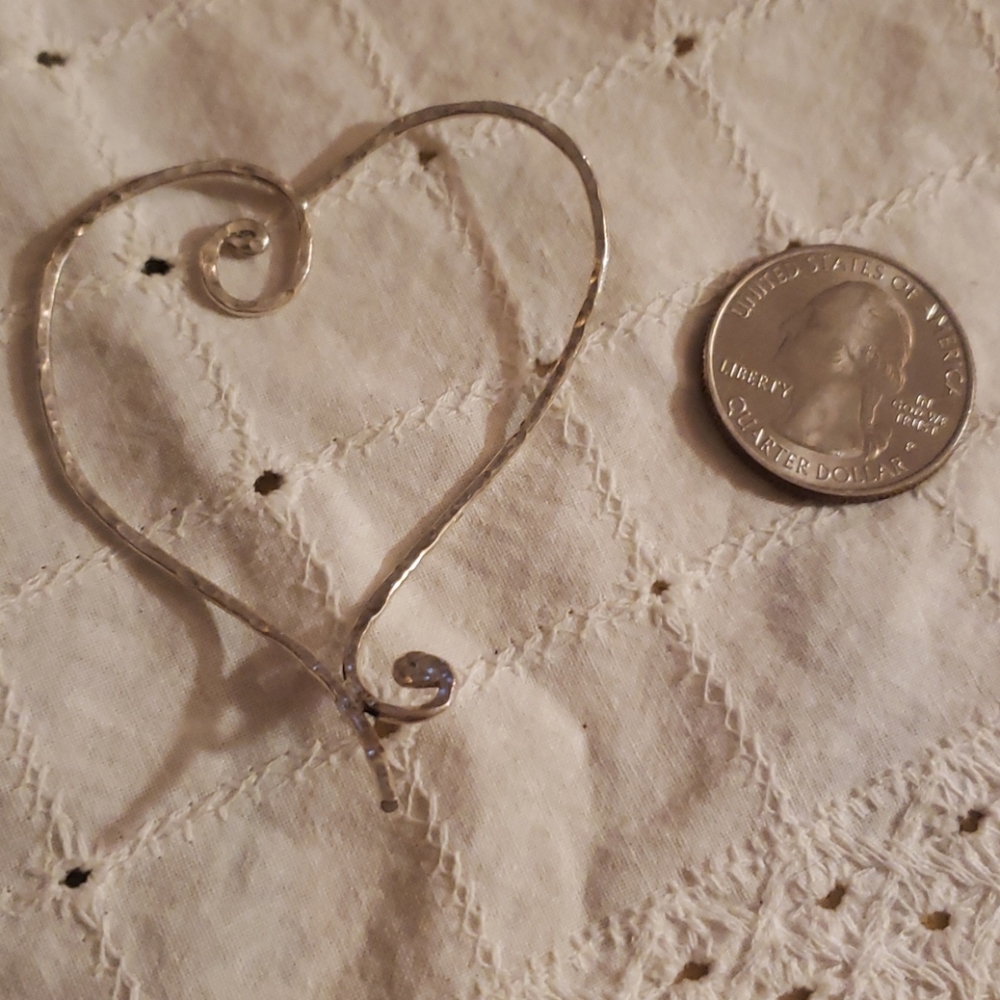Large Hand Hammered Sterling Silver Heart Pendant - Picture 4 of 4